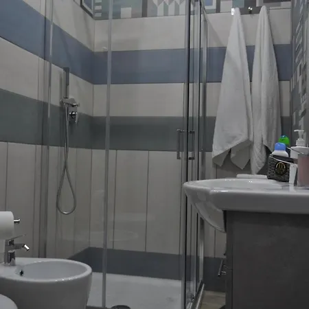 Hsuite Panzió Nápoly