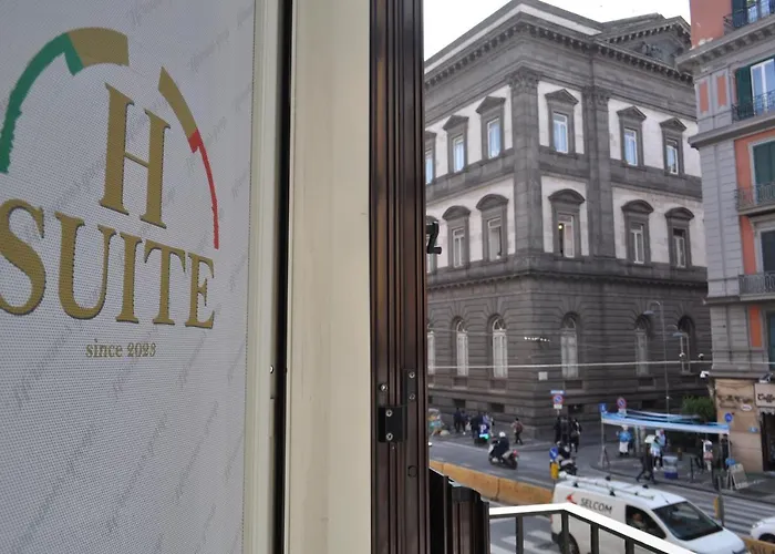 فندق مبيت وإفطار Hsuite نابولي